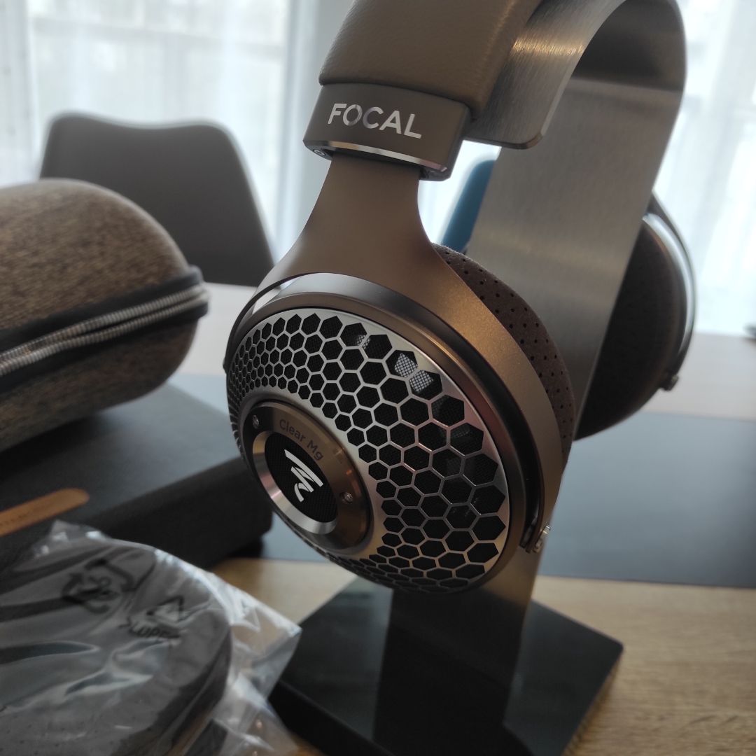 Focal CLEAR MG headphones  			