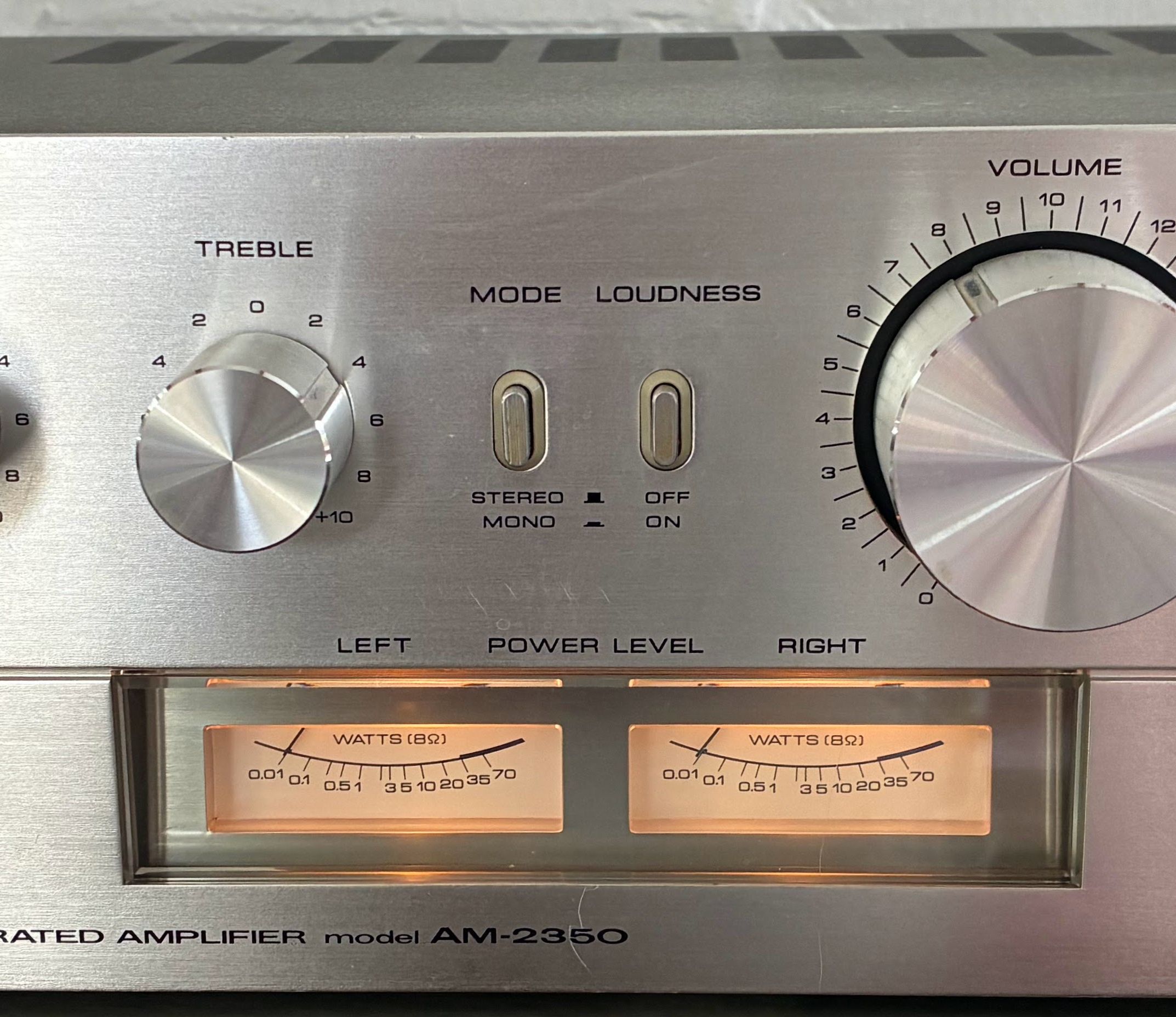 AKAI AM-2350 - Amplifier  			