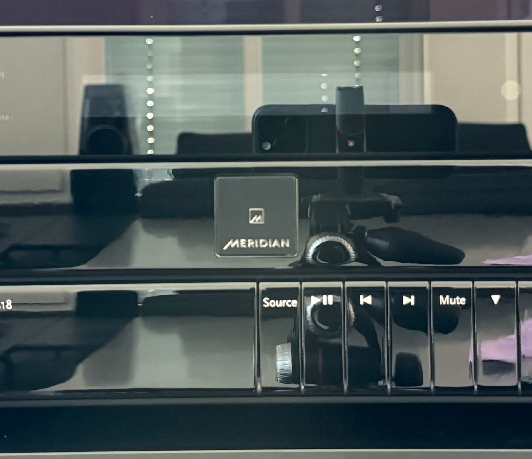 meridian audio core 200