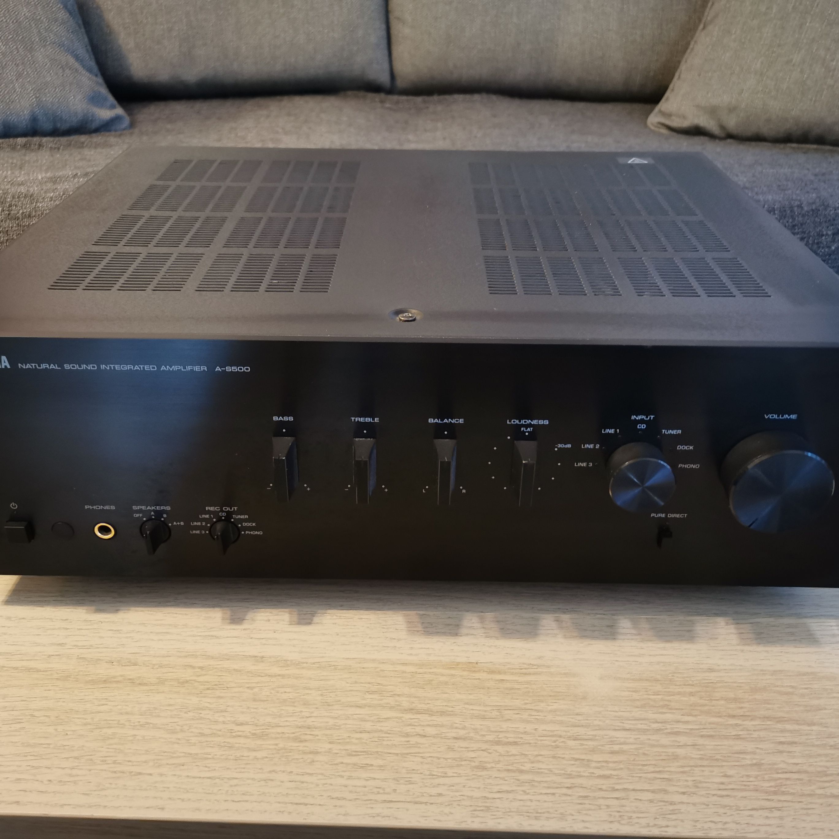 Used Yamaha AS500 Integrated amplifiers for Sale